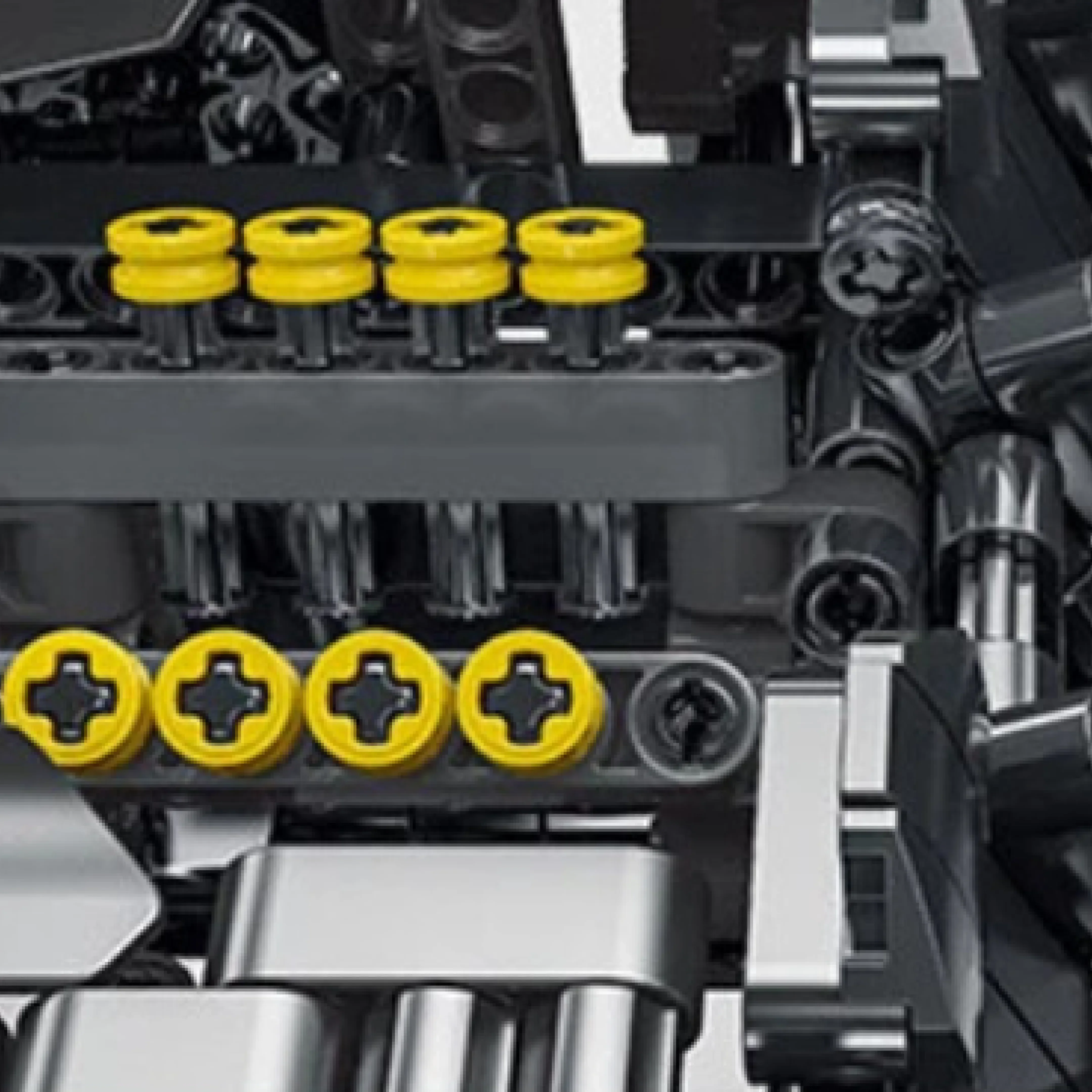 One:1 – Model Kit (1505 pieces)